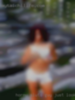 Horny sluts guy just looking to play.