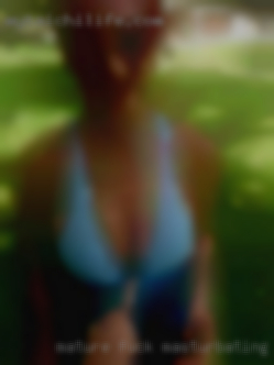 Mature fuck masturbating girls.
