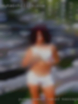 Pussy women naked massage galery.