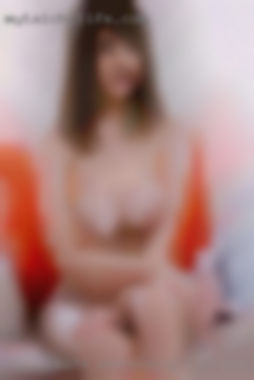 Wife undressing fuck black pussy.